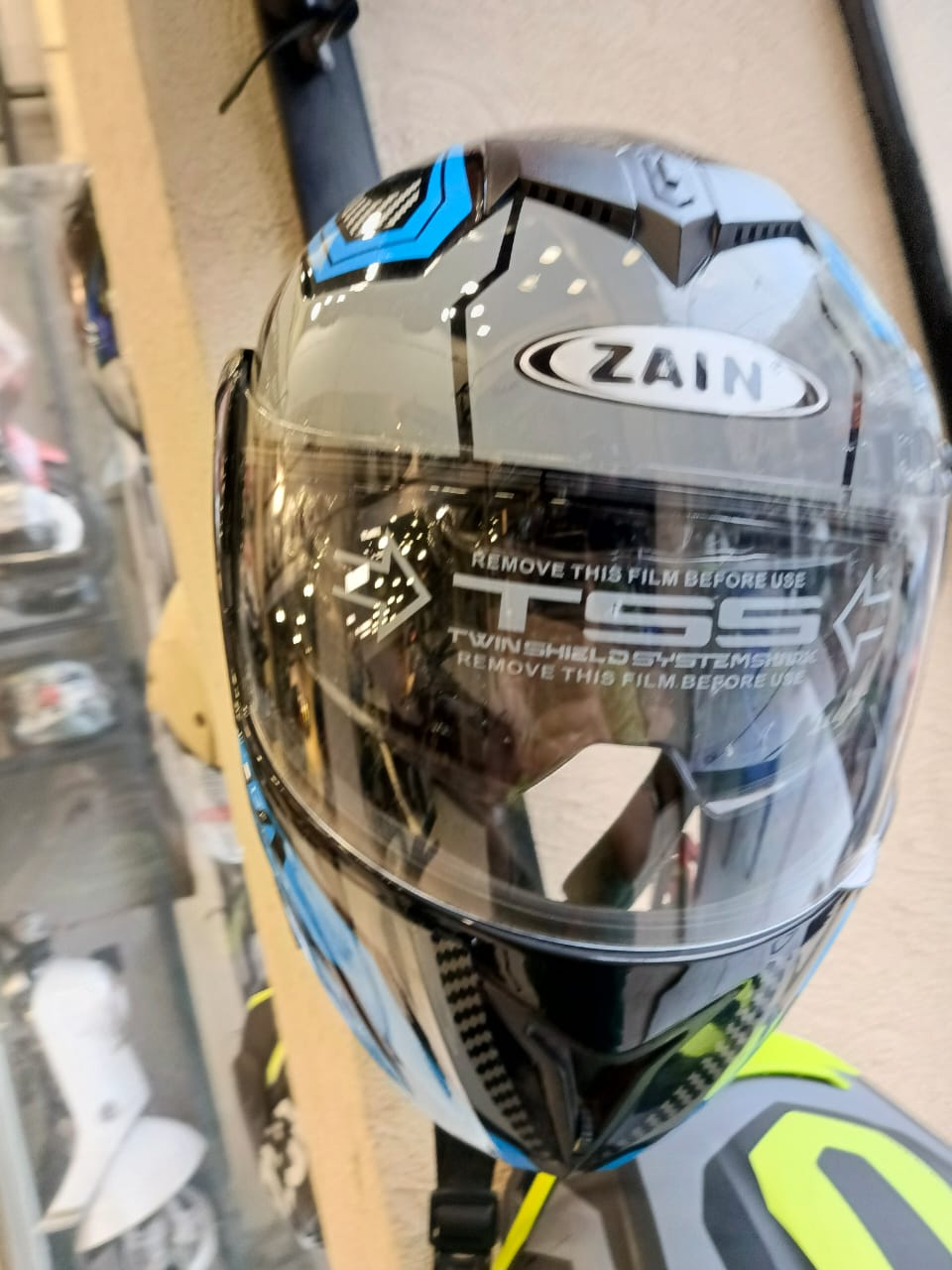 Bluetooth Helmet Built-in Wireless Speaker Microphone