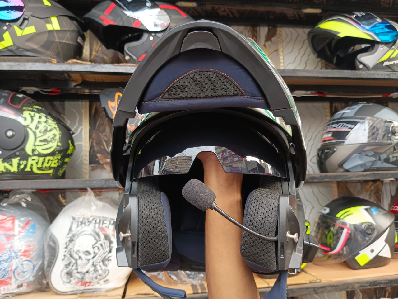 Bluetooth Helmet Built-in Wireless Speaker Microphone