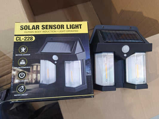 Antique Solar Sensor Lamp
