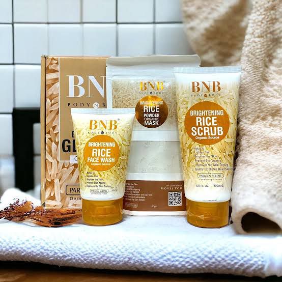 BNB Rice Extract Bright & Glow Kit